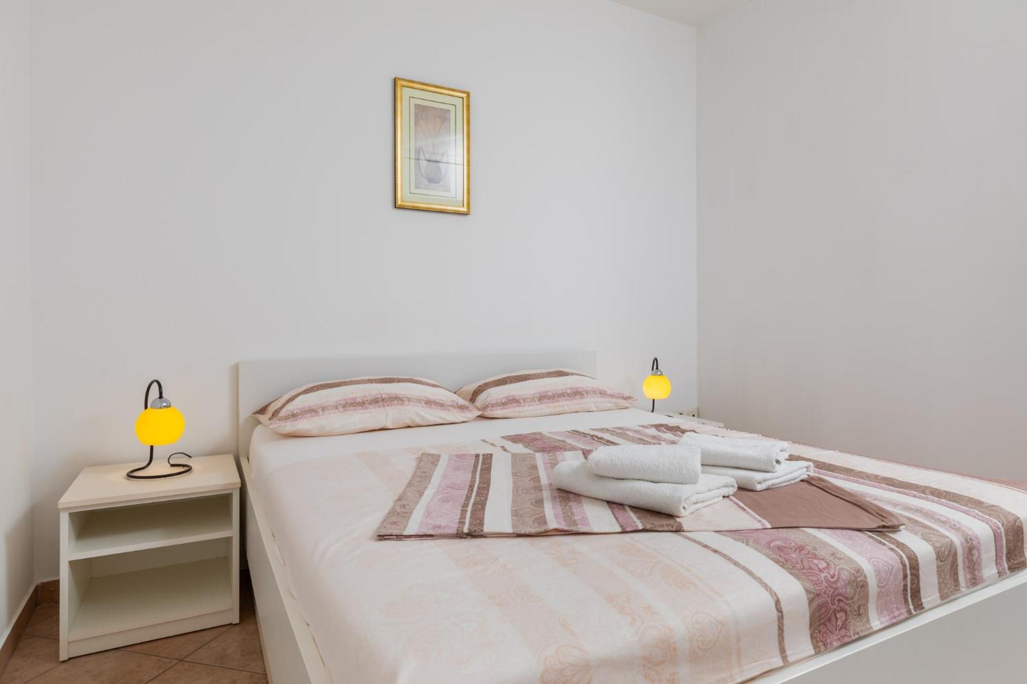 Sita Apartmani Lokva Rogoznica Exterior foto